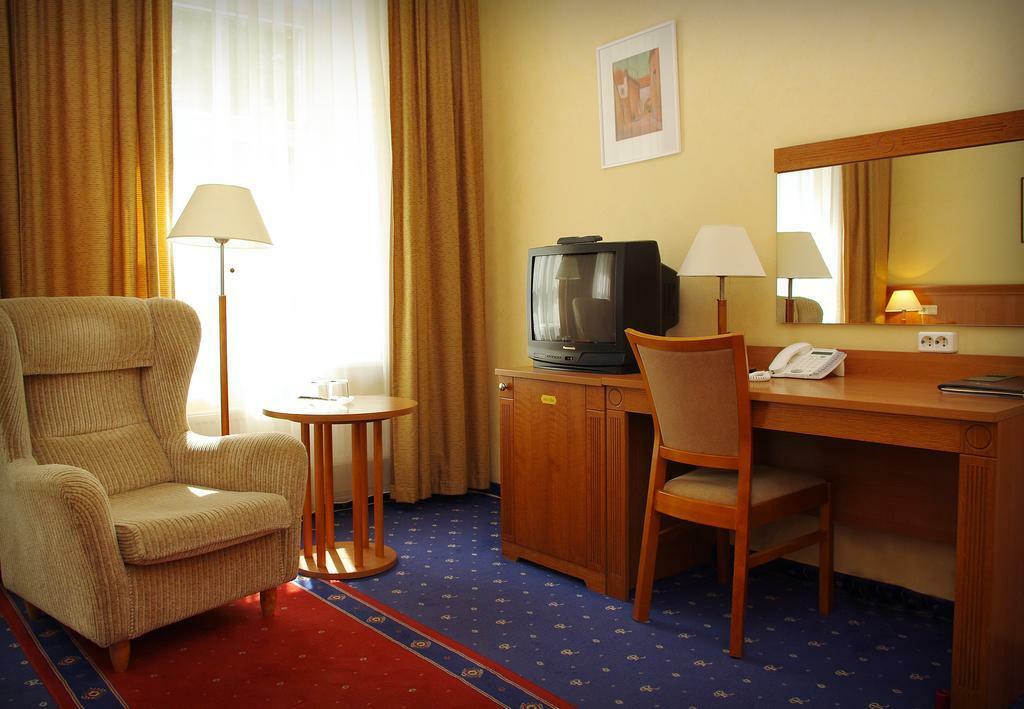 Hotel Wilna Erfurt Exteriör bild